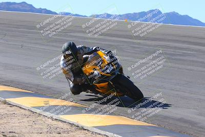 media/Dec-10-2023-SoCal Trackdays (Sun) [[0ce70f5433]]/Bowl (1020am)/